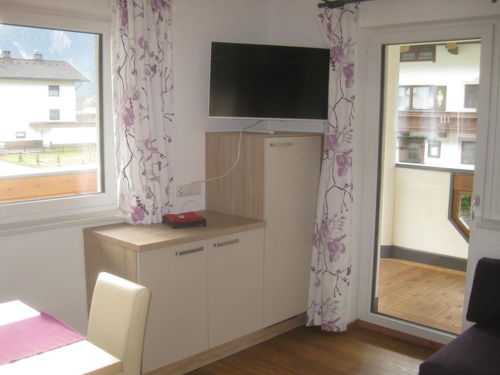Appartement Josef Ramsau im Zillertal Oda fotoğraf
